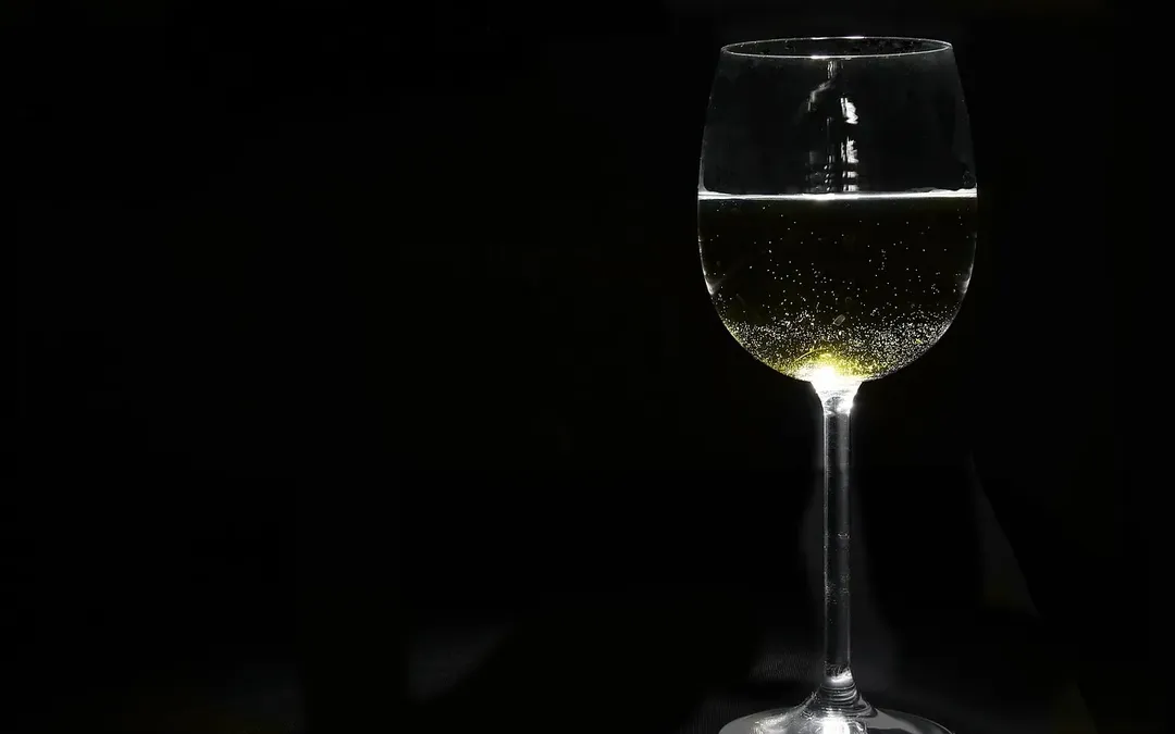 MARIE STITT: Honoring & Continuing Your Family Legacy, Marrying Your Italy Crush, And Treating Wine As An Experience